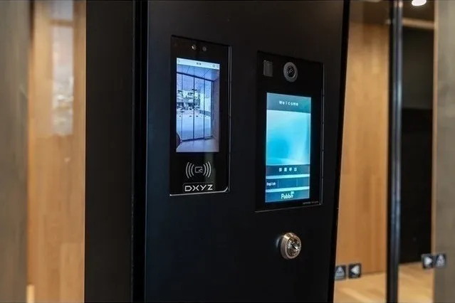 The Glow Mita - Other - ["Electronic device", "Technology", "Display device"]