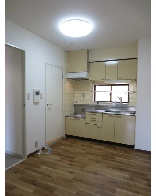 Elgan Gakugei Daigaku - Interior - ["Flooring", "Interior design", "Ceiling"]