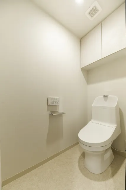 Belfirth Kanda Jimbocho - Interior - ["Toilet seat", "Toilet", "Building"]