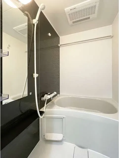 Grand Flat Sakurashinmachi - Interior - ["Plumbing fixture", "Flooring", "Bathroom"]