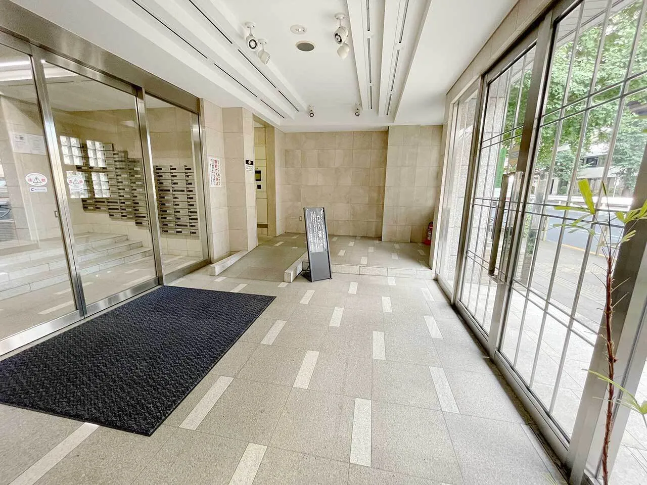 Mynavi STAY Miraie Yoga Sakurashinmachi - Exterior - []