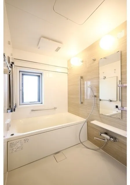 Comforia Shin-Nakano - Interior - ["Plumbing fixture", "Bathroom", "Interior design"]