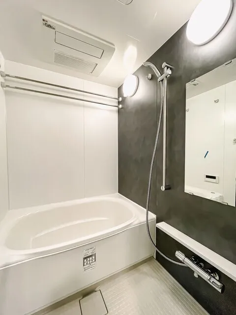Royal Parks Ariake - Interior - ["Plumbing fixture", "Flooring", "Interior design"]