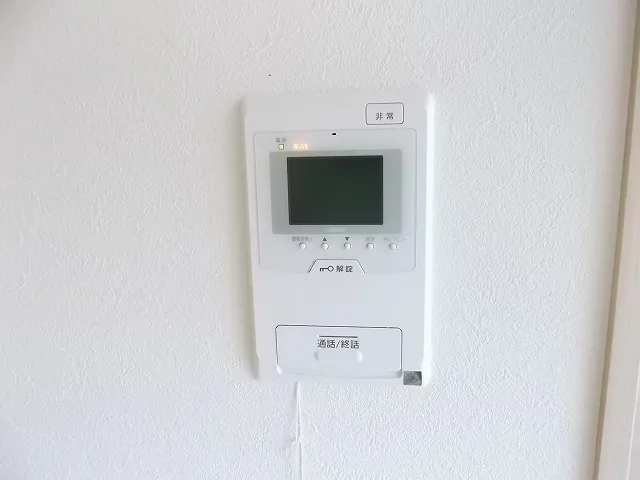 Dyna Oshima - Interior - ["Electronic device", "Technology", "Electronics"]
