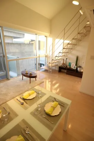 Prime Urban Ichigaya Nakanocho - Interior - ["Food", "Tableware", "Building"]