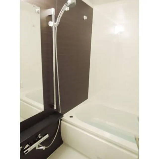 Park Axis Takinogawa La Breeze - Interior - ["Plumbing fixture", "Shower door", "Bathroom"]