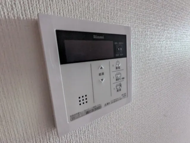 Asyl Court Higashioi - Interior - ["Electronic device", "Technology", "Display device"]