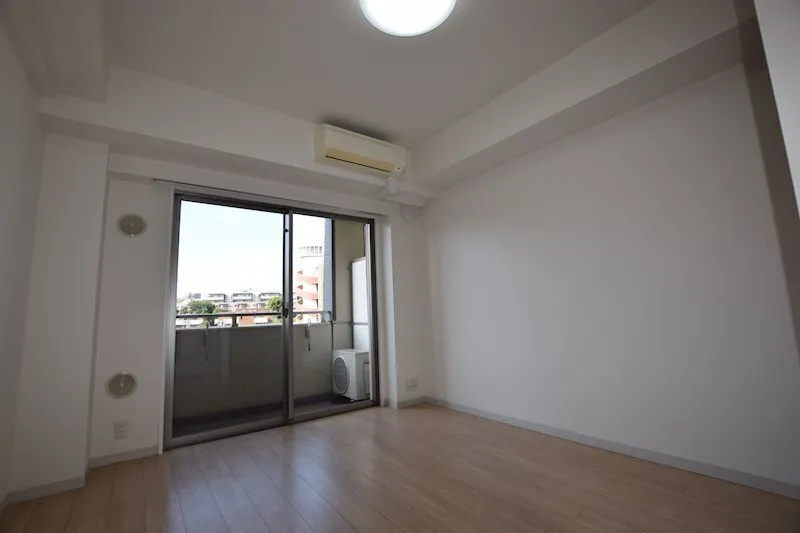 Residia Nakaochiai - Interior - ["Apartment", "Floor", "Ceiling"]