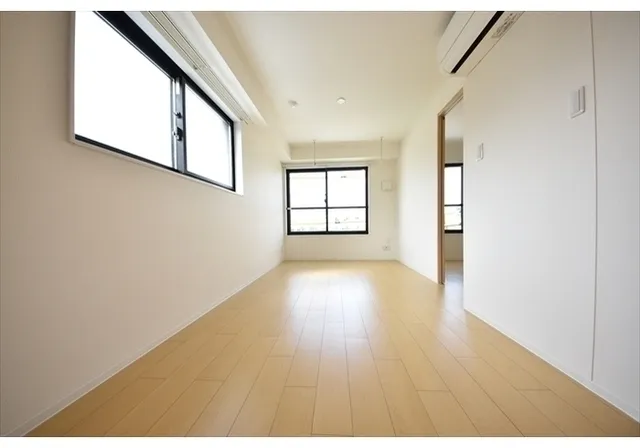 El Faro Waseda - Interior - ["Flooring", "Floor", "Ceiling"]