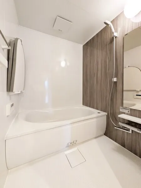 Hiroo GT Building - Interior - ["Flooring", "Plumbing fixture", "Bathroom"]
