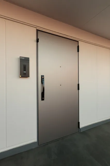 Terra Silk Forest - Interior - ["Door", "Floor", "Composite material"]