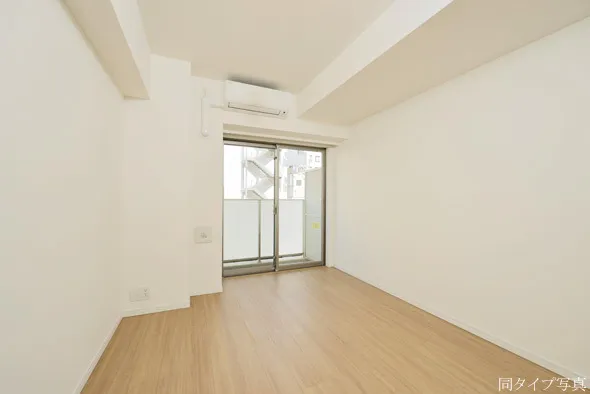 Van Vert Nihonbashi - Interior - ["Flooring", "Floor", "Wood flooring"]