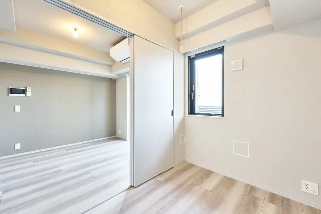 Proud Flat Nishikamata - Interior - ["Flooring", "Floor", "Ceiling"]