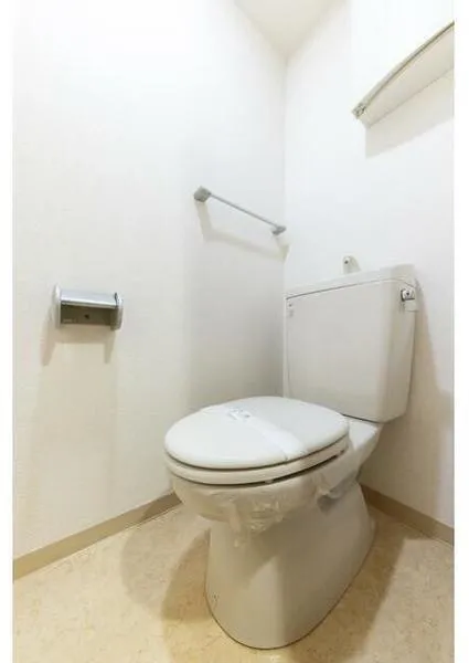 Sky Court Bunkyo Hakusan No. 3 - Interior - ["Toilet seat", "Toilet", "Plumbing fixture"]