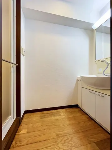 Garden Home Sanno Hills - Interior - ["Flooring", "Floor", "Wall"]