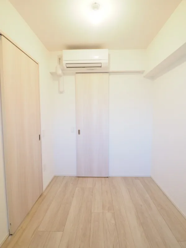 Prince Due Kamiya - Interior - ["Flooring", "Floor", "Wood flooring"]