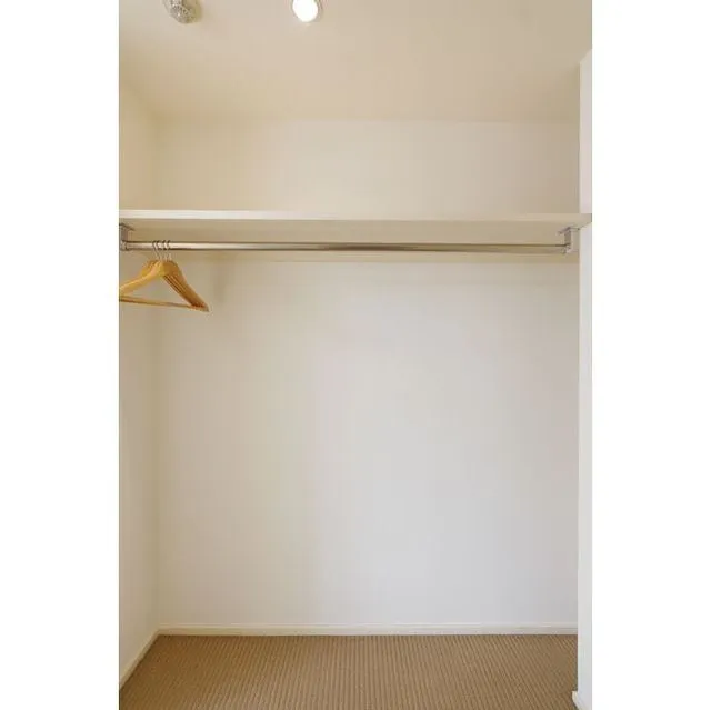 Frontier Residence The Tower Shinagawa - Interior - ["Wood", "Shelf", "Shelving"]