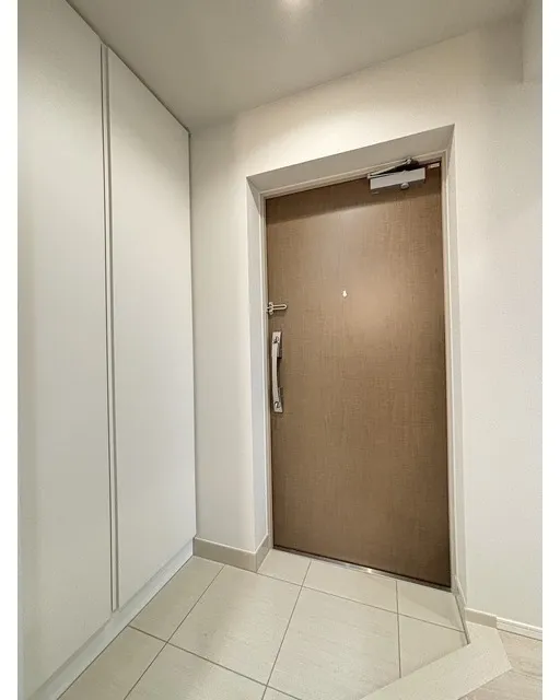 Daffitto Kinshicho - Interior - ["Wall", "Flooring", "Wood"]
