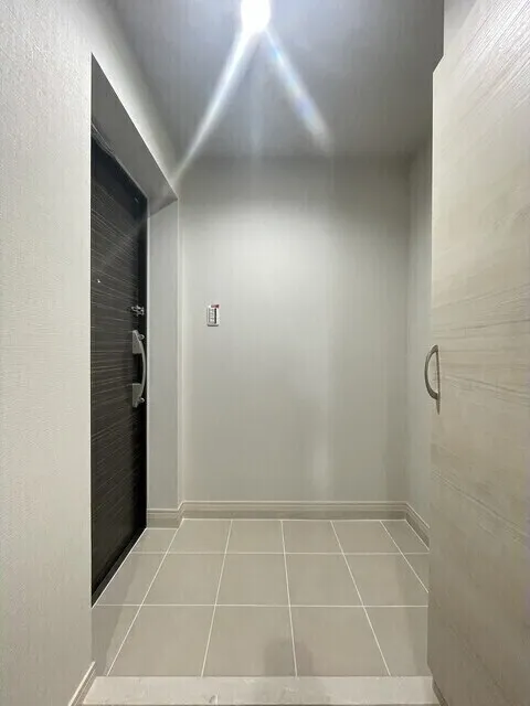 Gran Casa Kasai - Interior - ["Flooring", "Wall", "Floor"]