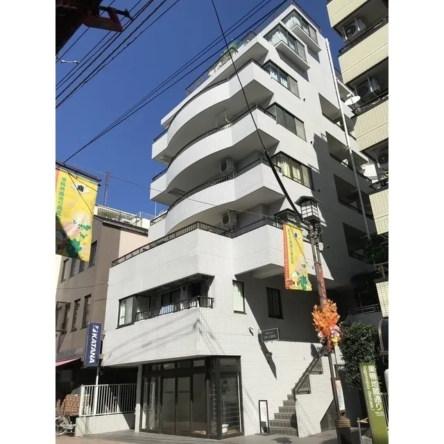 Tokyu Dwell Arus Sugamo - Exterior - ["Building", "Window", "Sky"]
