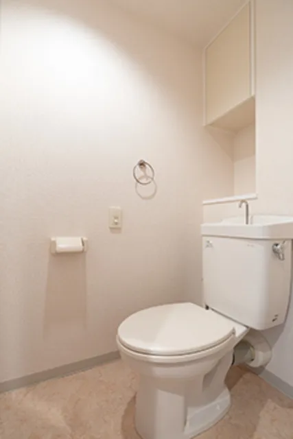 COLORS GARDEN - Interior - ["Property", "Plumbing fixture", "Toilet seat"]