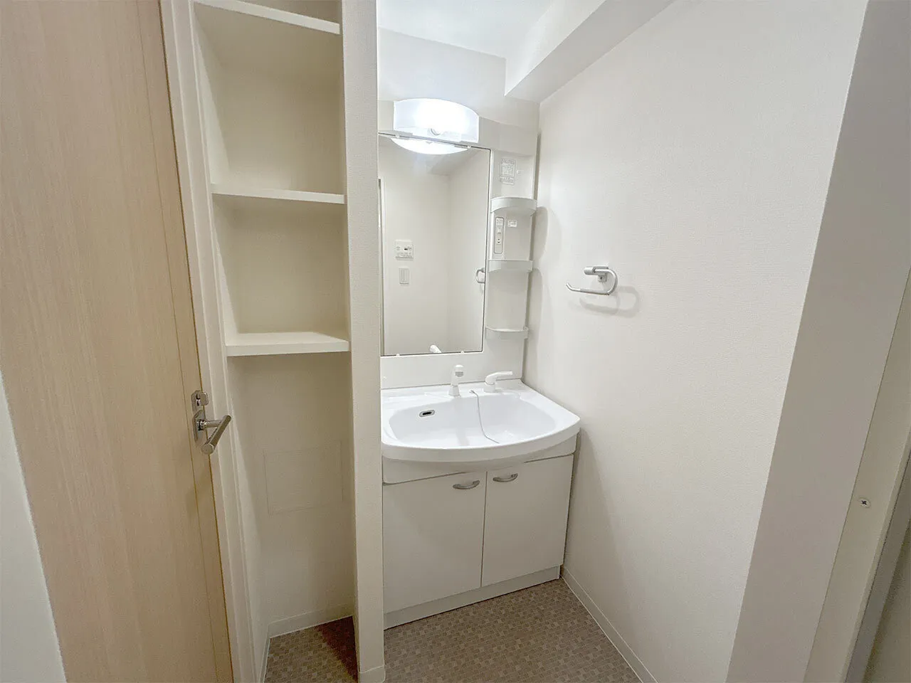 Mynavi STAY Serenity Hills Hatchobori Shintomicho - Interior - []