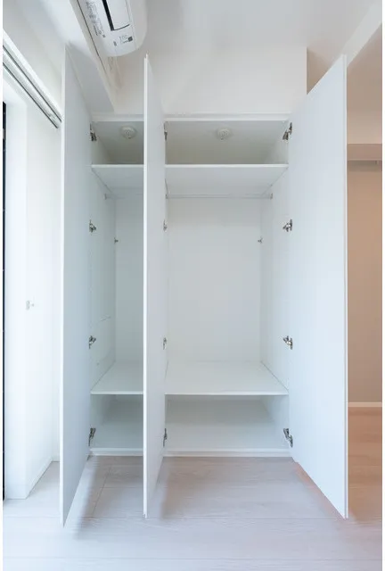 Stylio Ikegami WeLL - Interior - ["Wood", "Flooring", "Floor"]