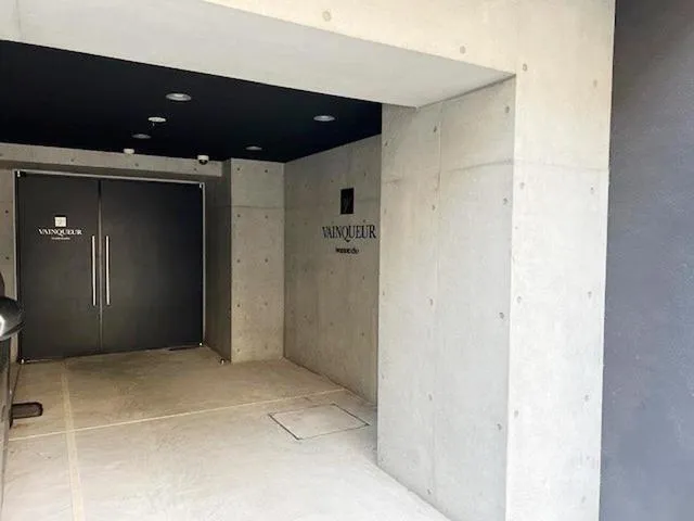 VAINQUEUR Iwamotocho - Exterior - ["Building", "Hall", "Door"]