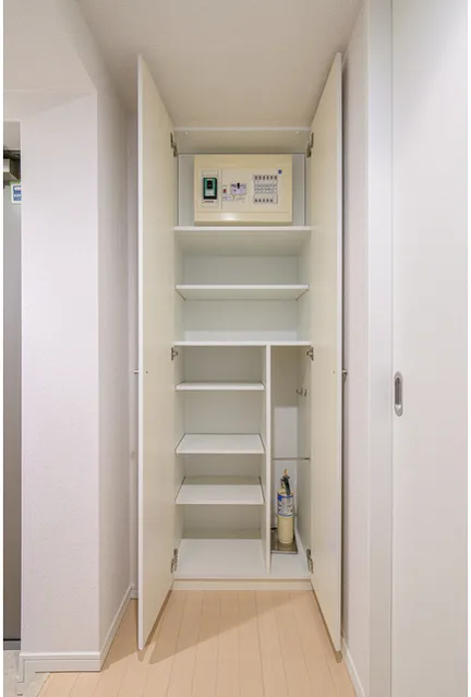 BPR Residence Nishiwaseda - Interior - ["Flooring", "Wood", "Floor"]