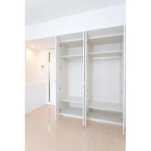 Trestage Yotsuya - Interior - ["Room", "Property", "Furniture"]