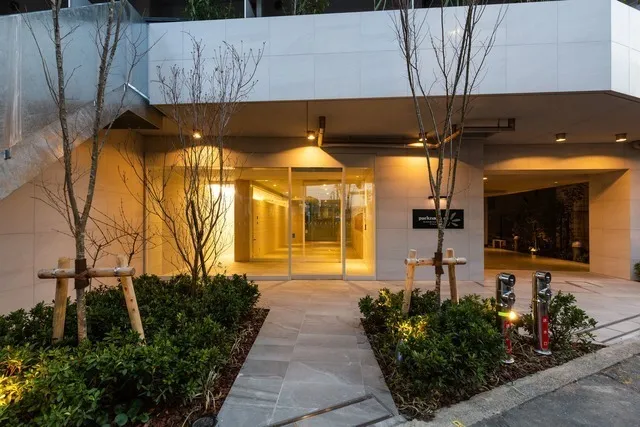Parknard Fit Minami Aoyama Vista - Exterior - ["Apartment", "Condominium", "Commercial building"]