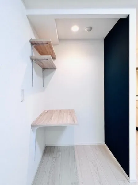 Brillia Ist Shibuya Honmachi - Interior - ["Wood", "Flooring", "Floor"]