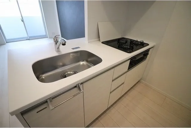 Comforia Fudomae - Interior - ["Sink", "Property", "Countertop"]