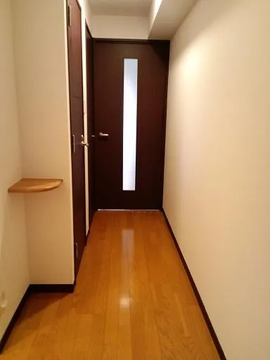 Residia Iriya - Interior - ["Fixture", "Wood", "Door"]