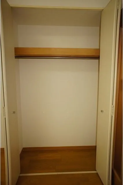 Sereno Shinagawa - Interior - ["Door", "Fixture", "Wood"]