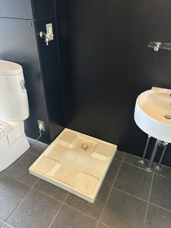 Ombrage - Interior - ["Flooring", "Floor", "Tile Flooring"]