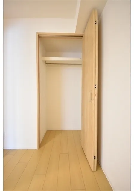 El Faro Waseda - Interior - ["Wood", "Flooring", "Floor"]