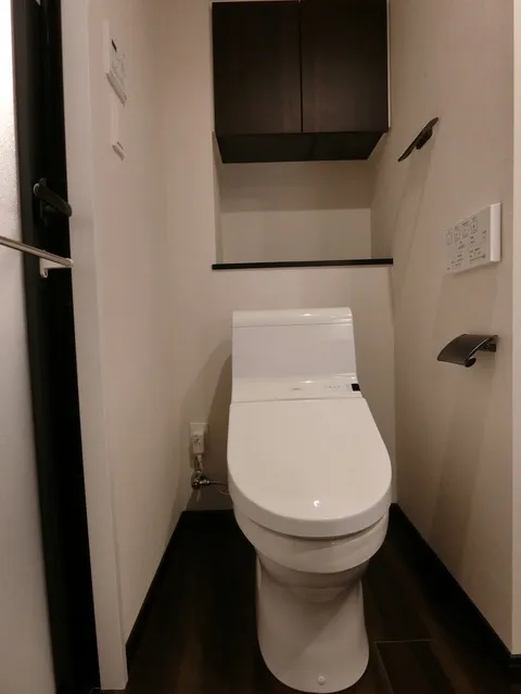 SOLASIA Residence Kyobashi - Interior - ["Toilet seat", "Property", "Architecture"]