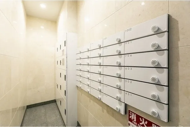 Gran Casa Itabashi East - Exterior - ["Locker", "Tile"]