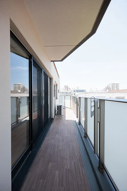 IBIS Ichigaya - Interior - ["Daytime", "Apartment", "Balcony"]
