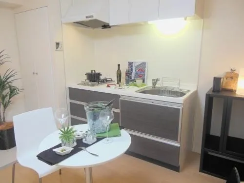 Castalia Nakameguro - Interior - ["Furniture", "Property", "Building"]