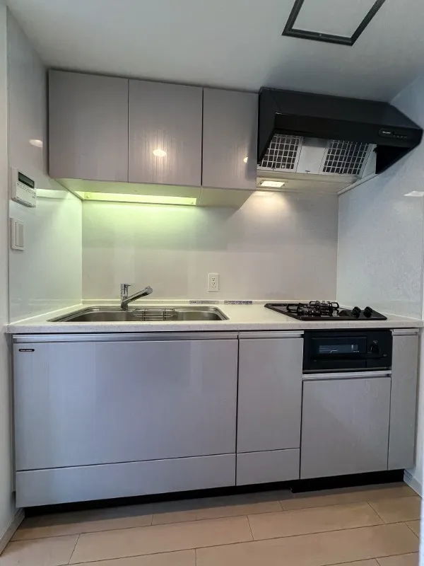 RESIDIA Tower Meguro Fudomae - Interior - ["Kitchen Appliance", "Kitchen", "Major appliance"]
