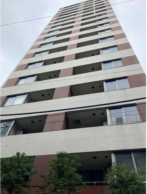 LaSante Azabu-Juban - Exterior - ["Building", "Sky", "Daytime"]