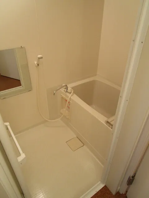 Maison De Beauté - Interior - ["Flooring", "Floor", "Plumbing fixture"]