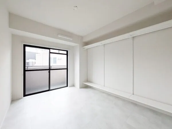 Hiroo GT Building - Interior - ["Flooring", "Ceiling", "Floor"]