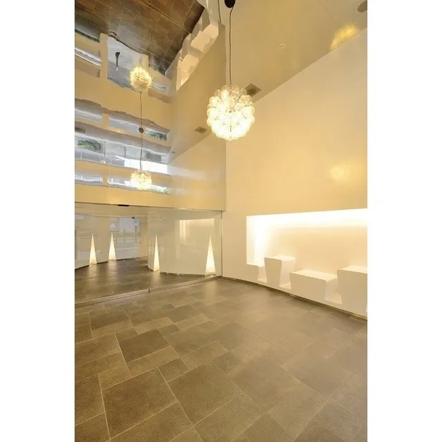 Comforia Shinkawa - Interior - ["Building", "Wood", "Hall"]