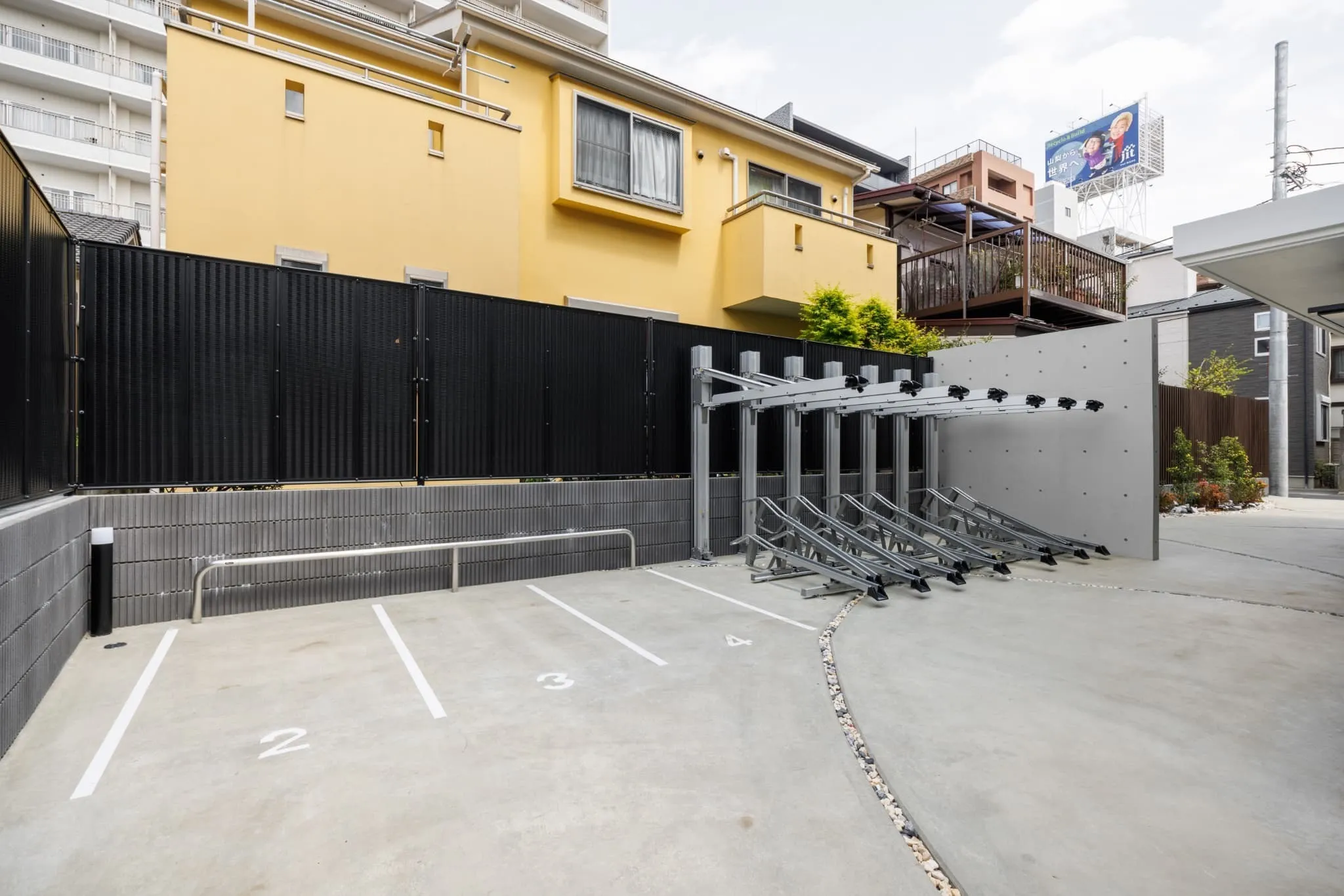 Hmlet Sakurajosui - Exterior - ["Floor", "Composite material", "Metal"]