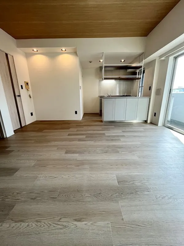 Residia Hiroo Ⅱ - Interior - ["Flooring", "Floor", "Wood flooring"]