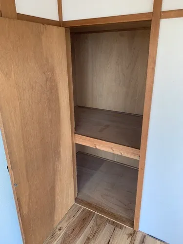 King Building - Interior - ["Furniture", "Shelf", "Wood"]