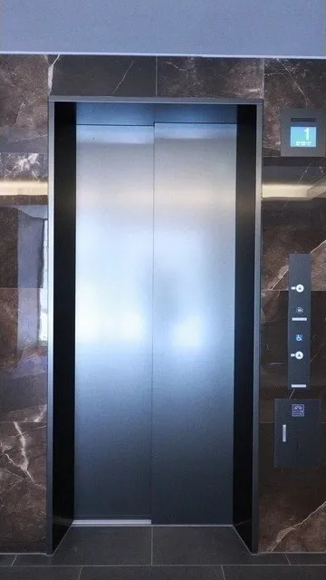 Chef Rule Shin Okachimachi II - Other - ["Elevator", "Glass", "Transparency"]